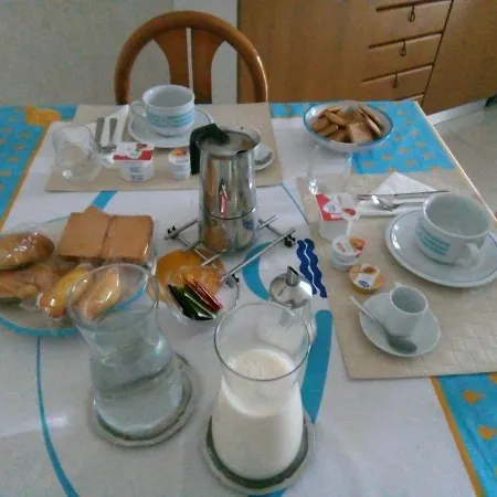 San Pio Oda ve Kahvaltı 3*