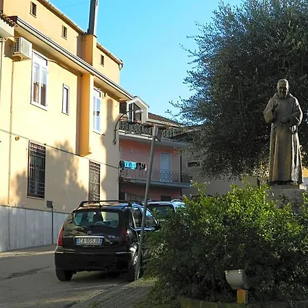San Pio 3*